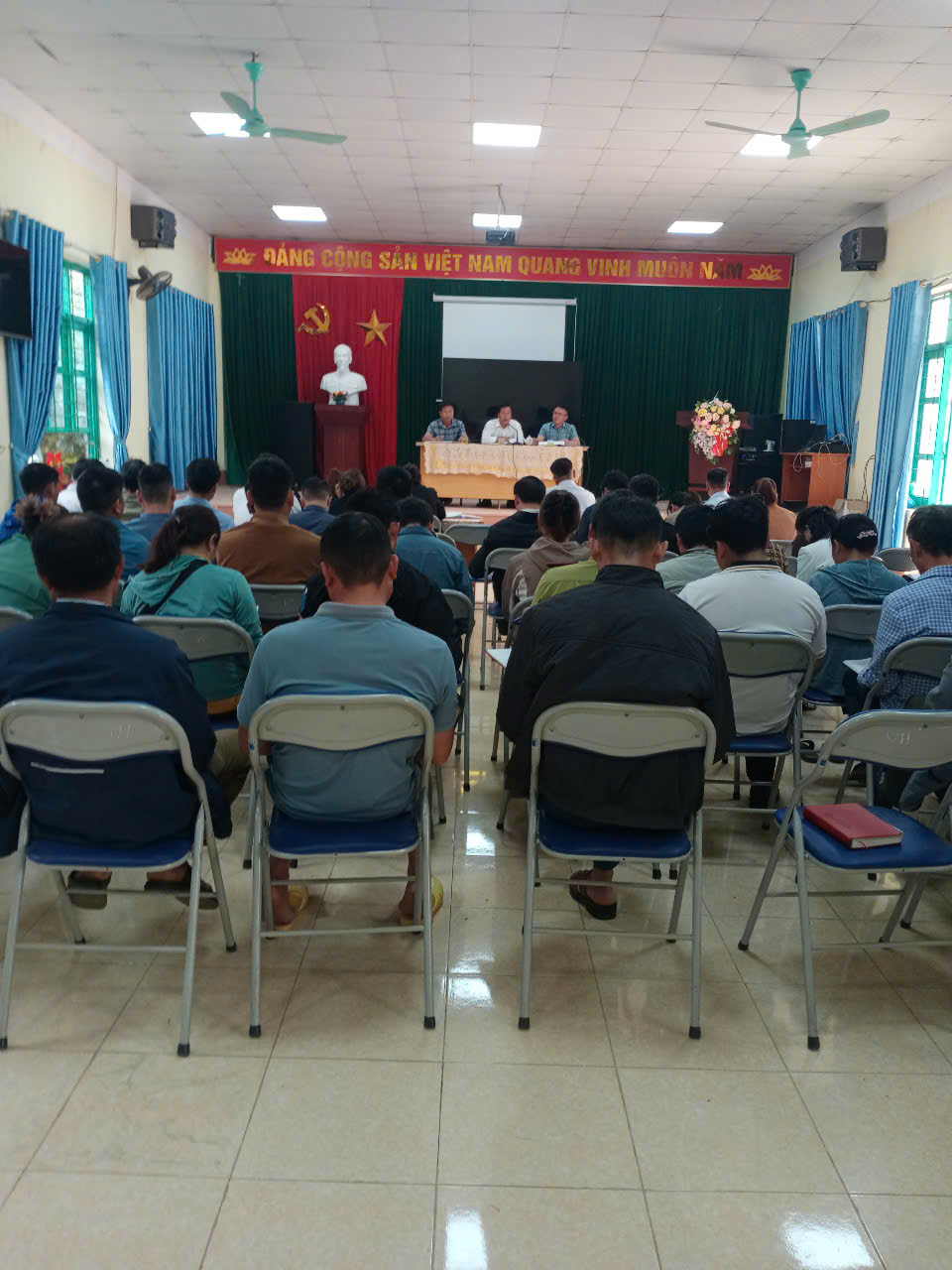 UBND xã Mường Mùn tổ chức hội nghị giao ban công tác tháng 3/2025
